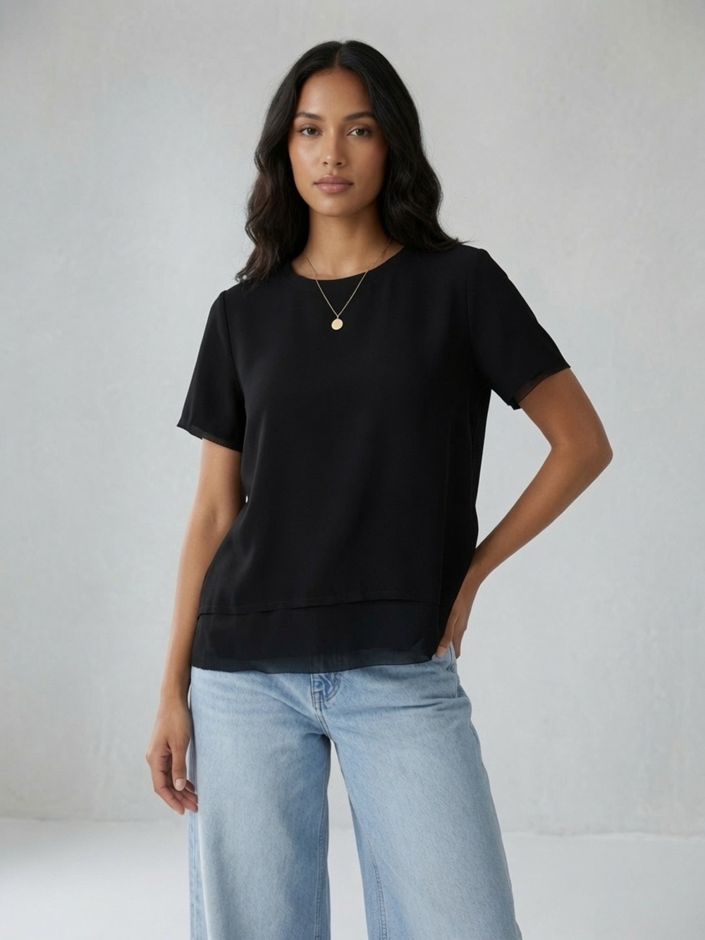 Vince Everyday Black Short-Sleeve Layered Hem Top M